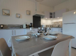 Maison 40m² avec piscine, WiFi et jardin privé – Idéale pour 4 personnes à Notre-Dame-de-Monts - FR-1-540-145